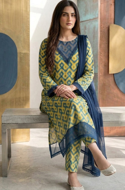 Emerald Ikat Pattern Kurta & Trouser Set - HI Wear Collection
