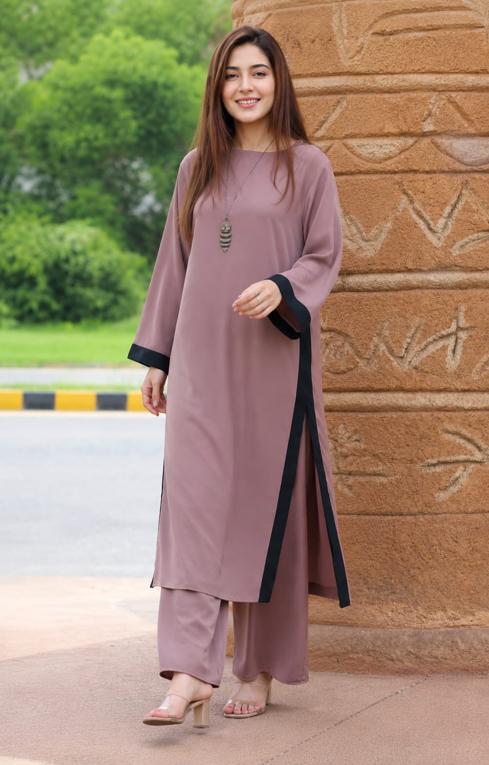 Minimal Luxe 2-Piece Outfit