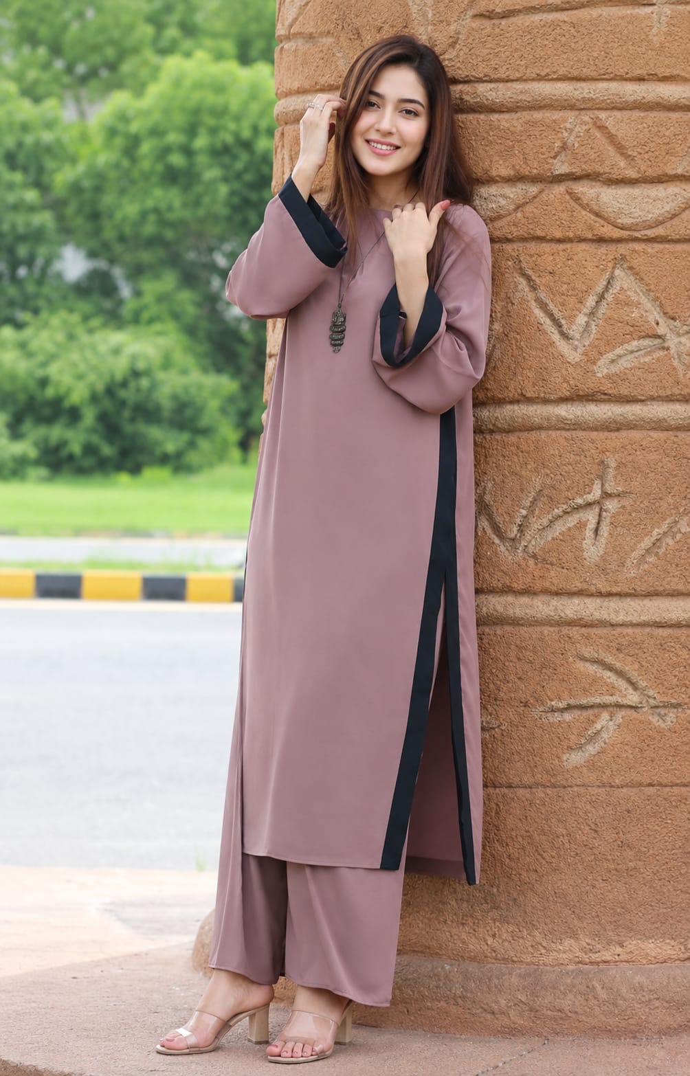 Minimal Luxe 2-Piece Outfit